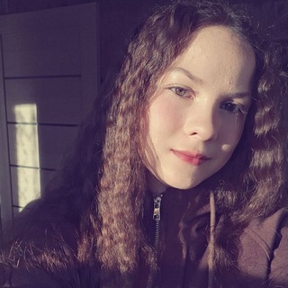 @Beniko97