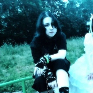 @dead_you_heart