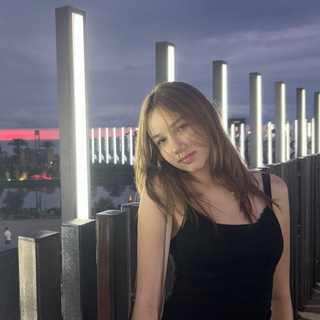 @domikaae