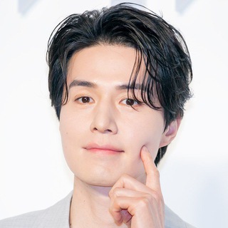 Lee Dong Wook 👑