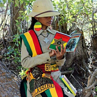 @ethiopian_celebrity: Ethiopian celebrity 🌠