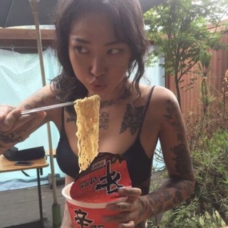@etonikz