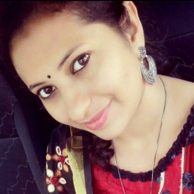 👩‍❤️‍👩Indian Girl&#39;s Pic & Videos