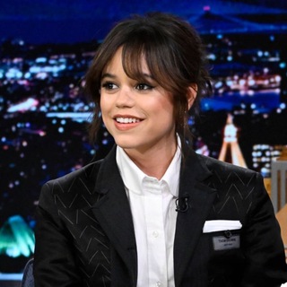 @jennagifsbr - view channel telegram Jenna Ortega GIFs