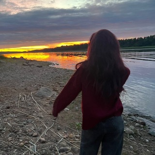 @linawowow