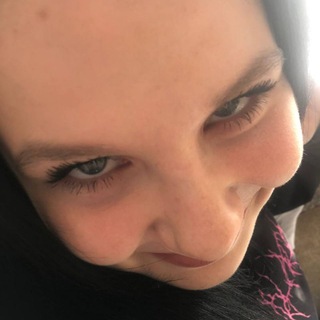 @lovexnaxx