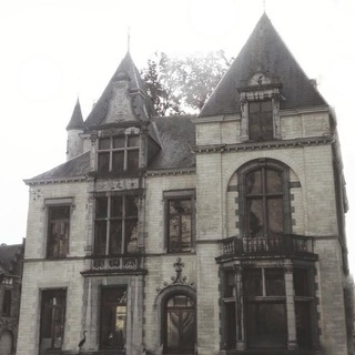 @ManorArchive