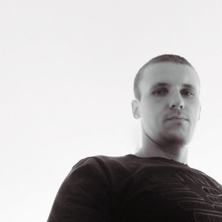 Олег Гладченко