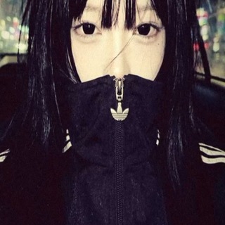 @Posh0l_nax