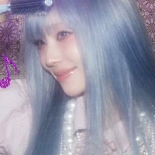 @R33V33