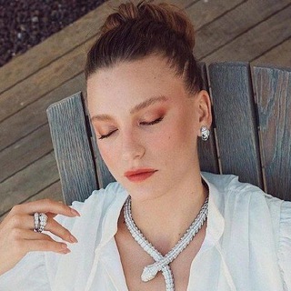 Serenay Sarikaya