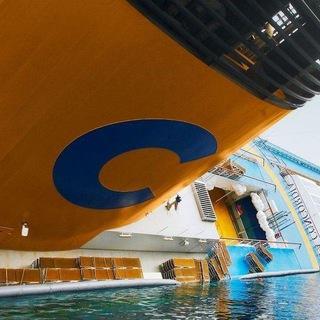 Ship Disasters - Sinking / Crashing Boats - Cruise Collision on Telegram by RTP [Titanic / Costa Concordia / MS Estonia]