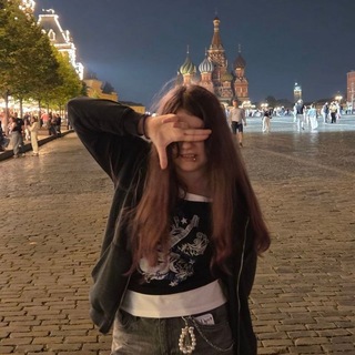 @Sofaa_lovve