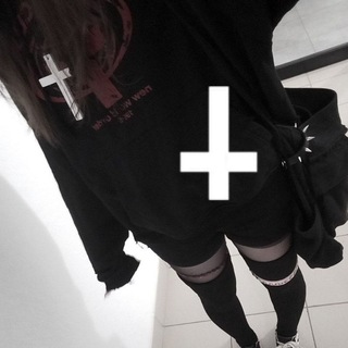 straytt ✶