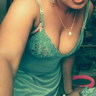 Tamil Aunty and Girls