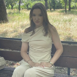 @vikaaaa_09