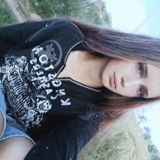 @vikycaaaaa18