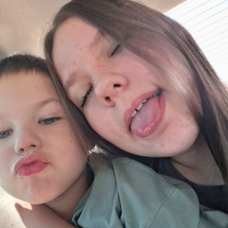 @Wiar0vv