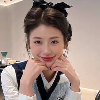 美女精选妹子-学生福利写真-空姐美腿短裙-宝藏图集1
