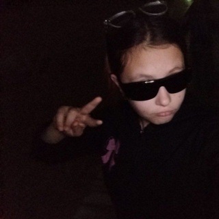@Yushi_huang