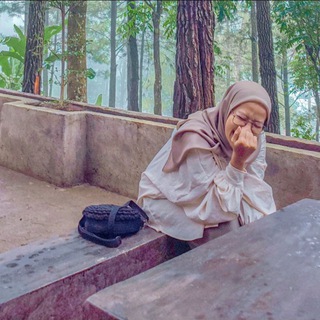 @zaniaa